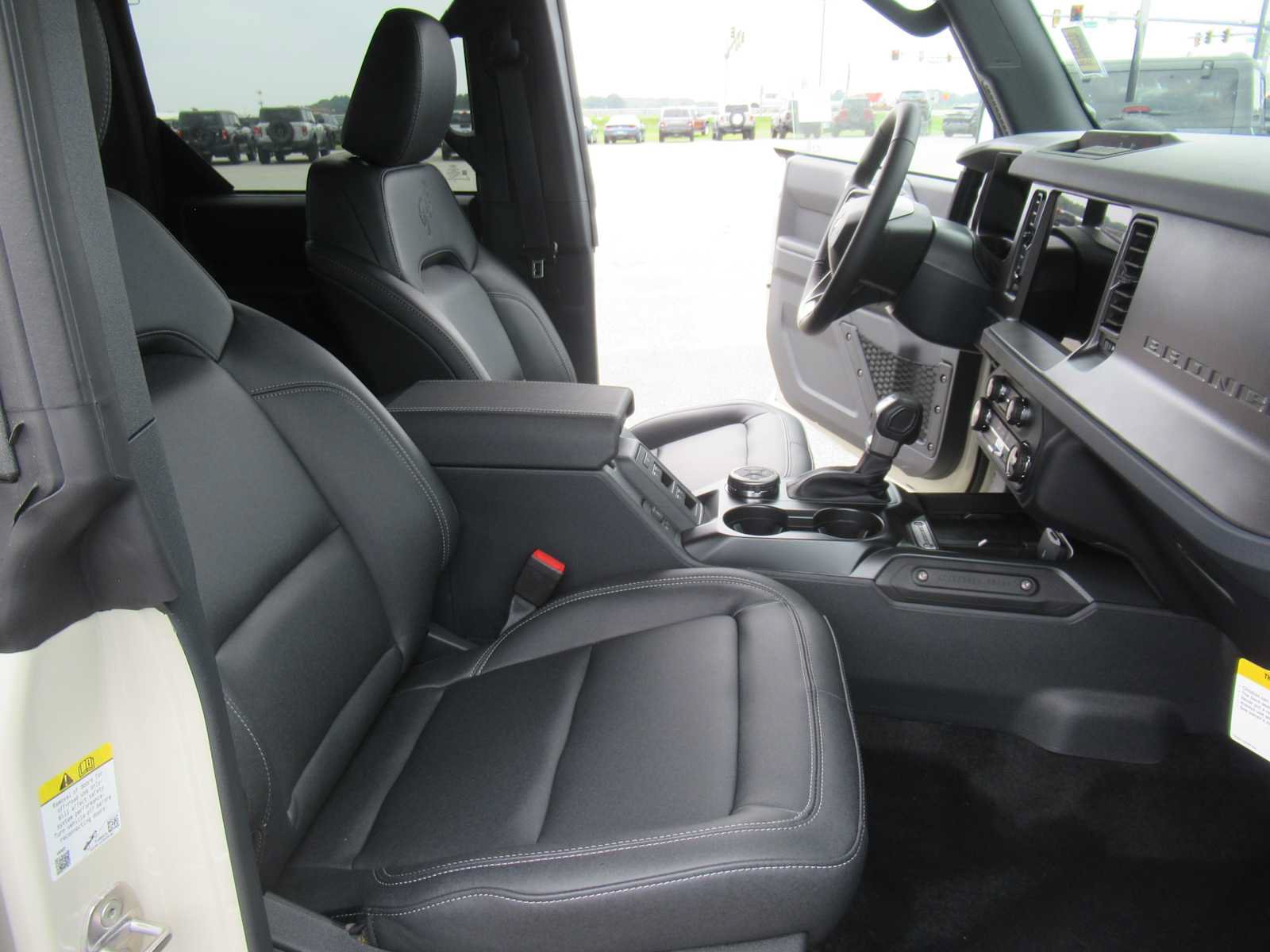 New 2026 Ford Bronco Big Bend AWD/4WD image 18