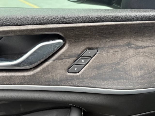 New 2026 Jeep Grand Cherokee Limited AWD/4WD image 14
