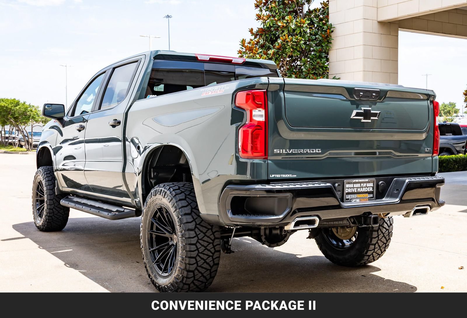 Used 2025 Chevrolet Silverado 1500 LT Trail Boss w/ Convenience Package II AWD/4WD image 7