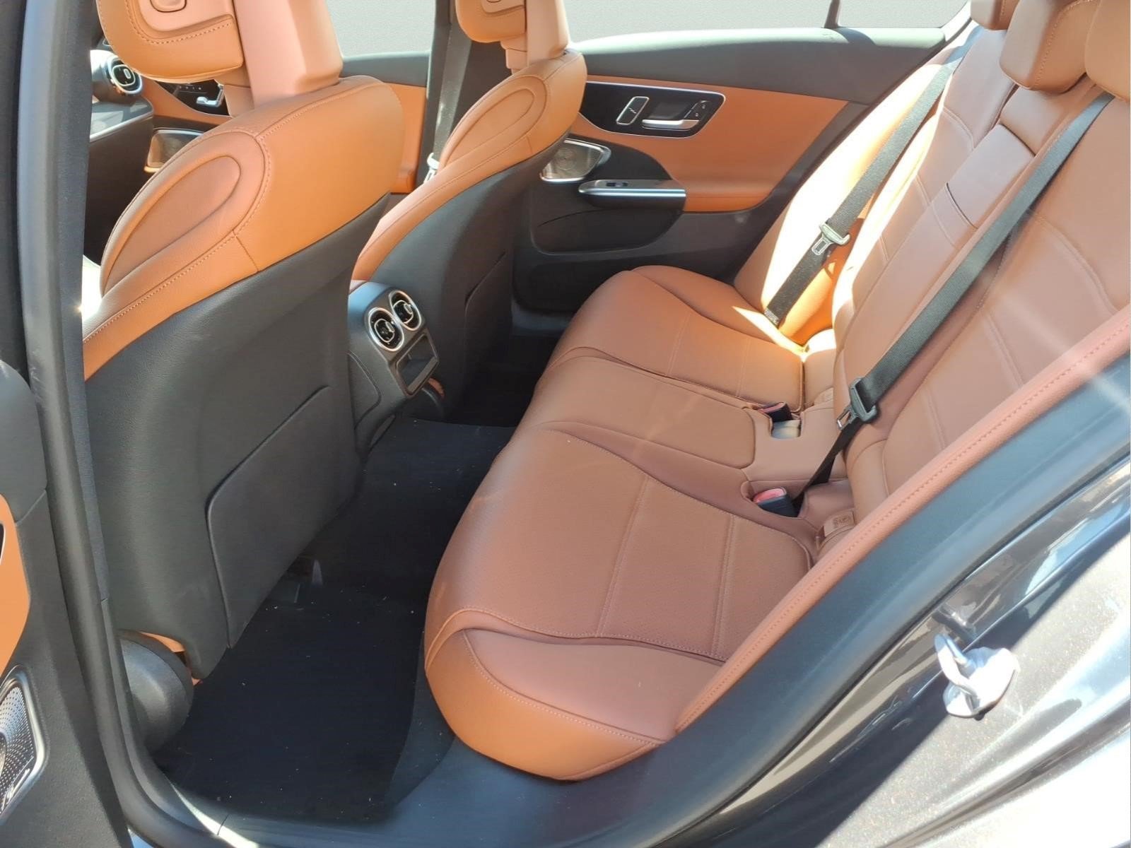 Used 2023 Mercedes-Benz C 300 4MATIC Sedan image 23