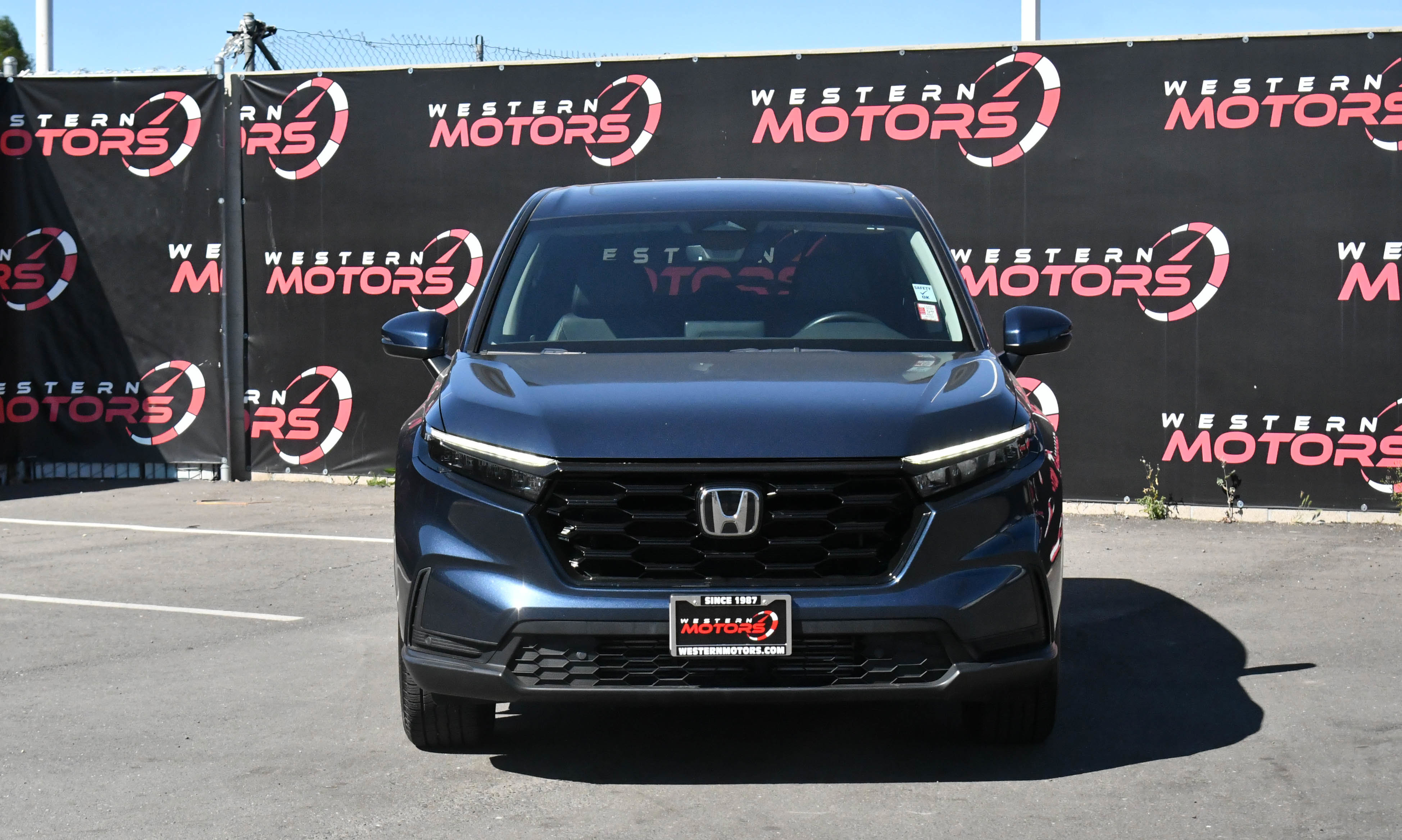 Used 2024 Honda CR-V EX-L image 2