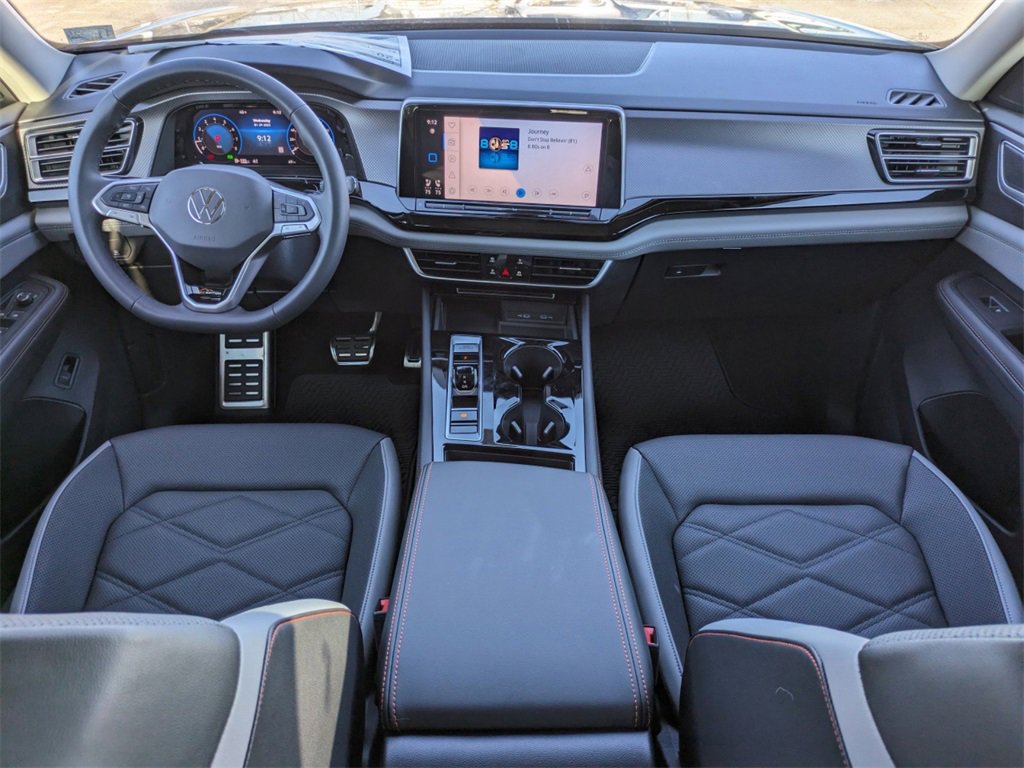 New 2024 Volkswagen Atlas Peak Edition SEL image 15