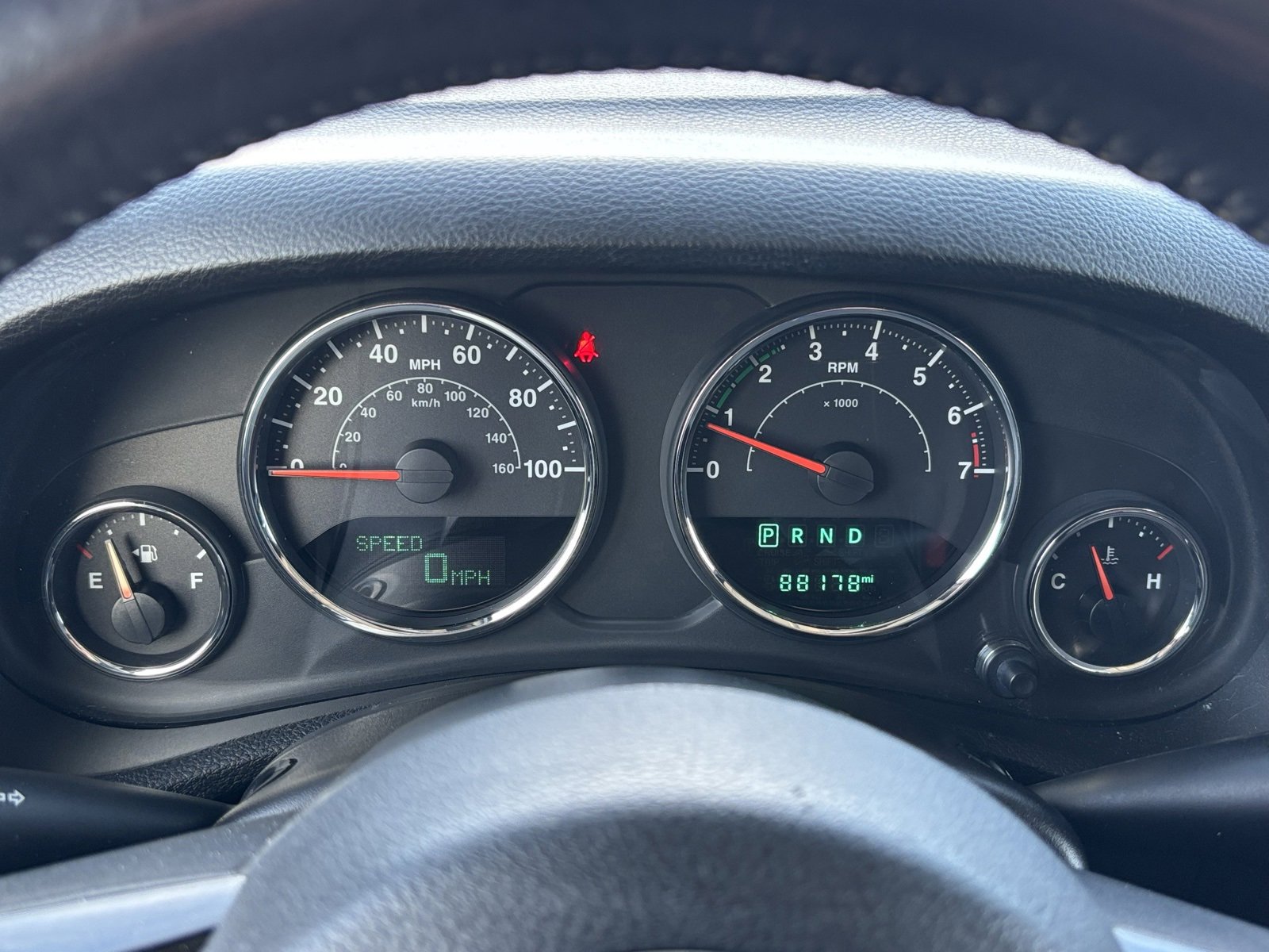 Used 2015 Jeep Wrangler Unlimited Sahara image 22