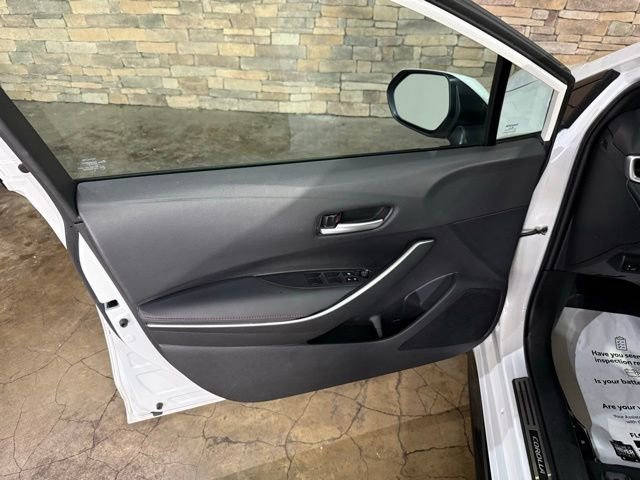 Used 2023 Toyota Corolla SE w/ Body Protecting Package (TMS) image 11