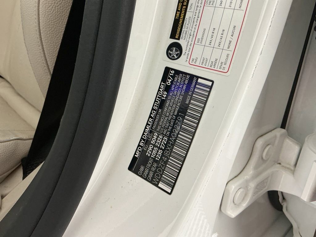 Used 2017 Mercedes-Benz E 300 image 31