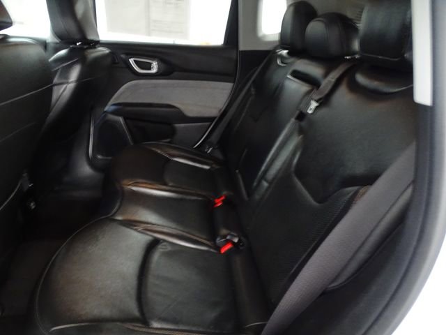 Used 2022 Jeep Compass Latitude w/ Sun and Sound Group image 4