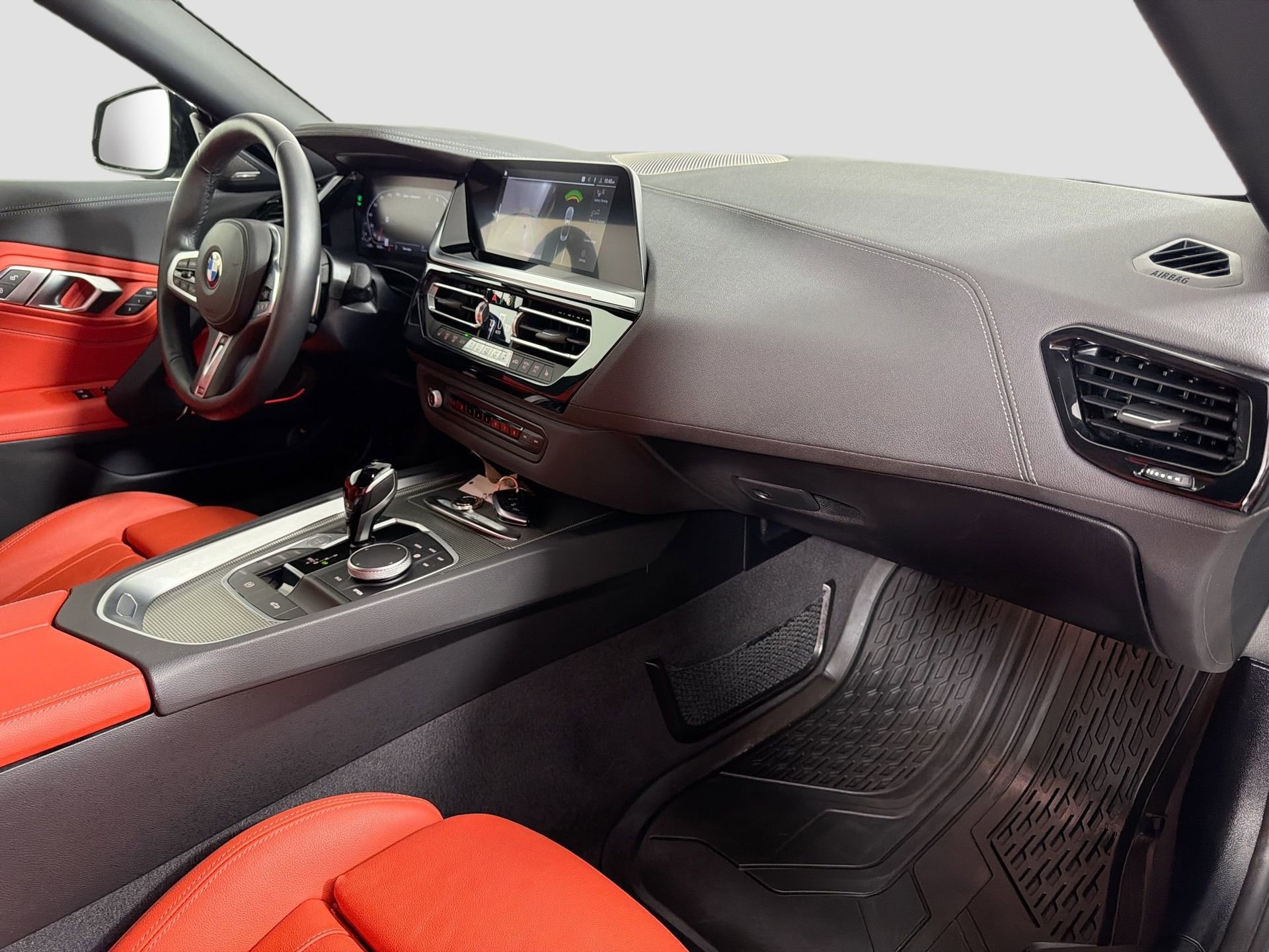 Certified 2023 BMW Z4 M40i w/ Premium Package image 26