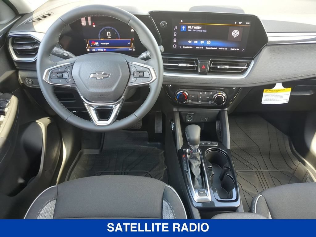 New 2026 Chevrolet TrailBlazer LT w/ Midnight Edition AWD/4WD image 17