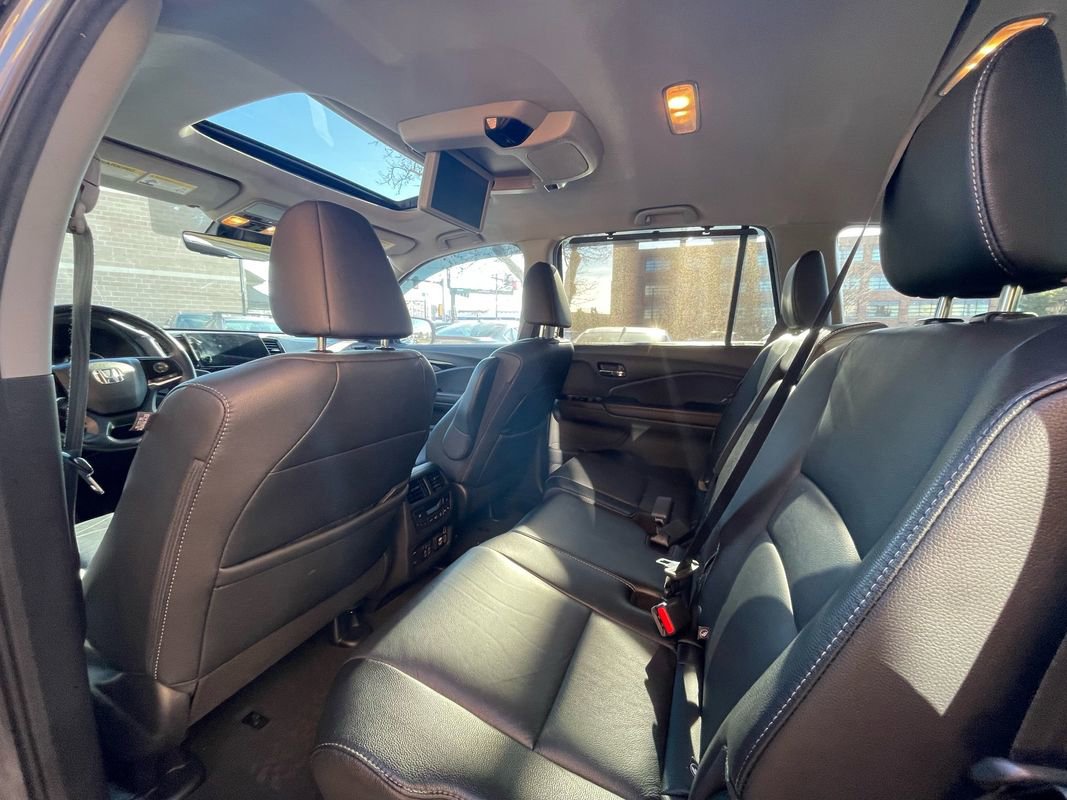 Used 2021 Honda Pilot Touring image 27