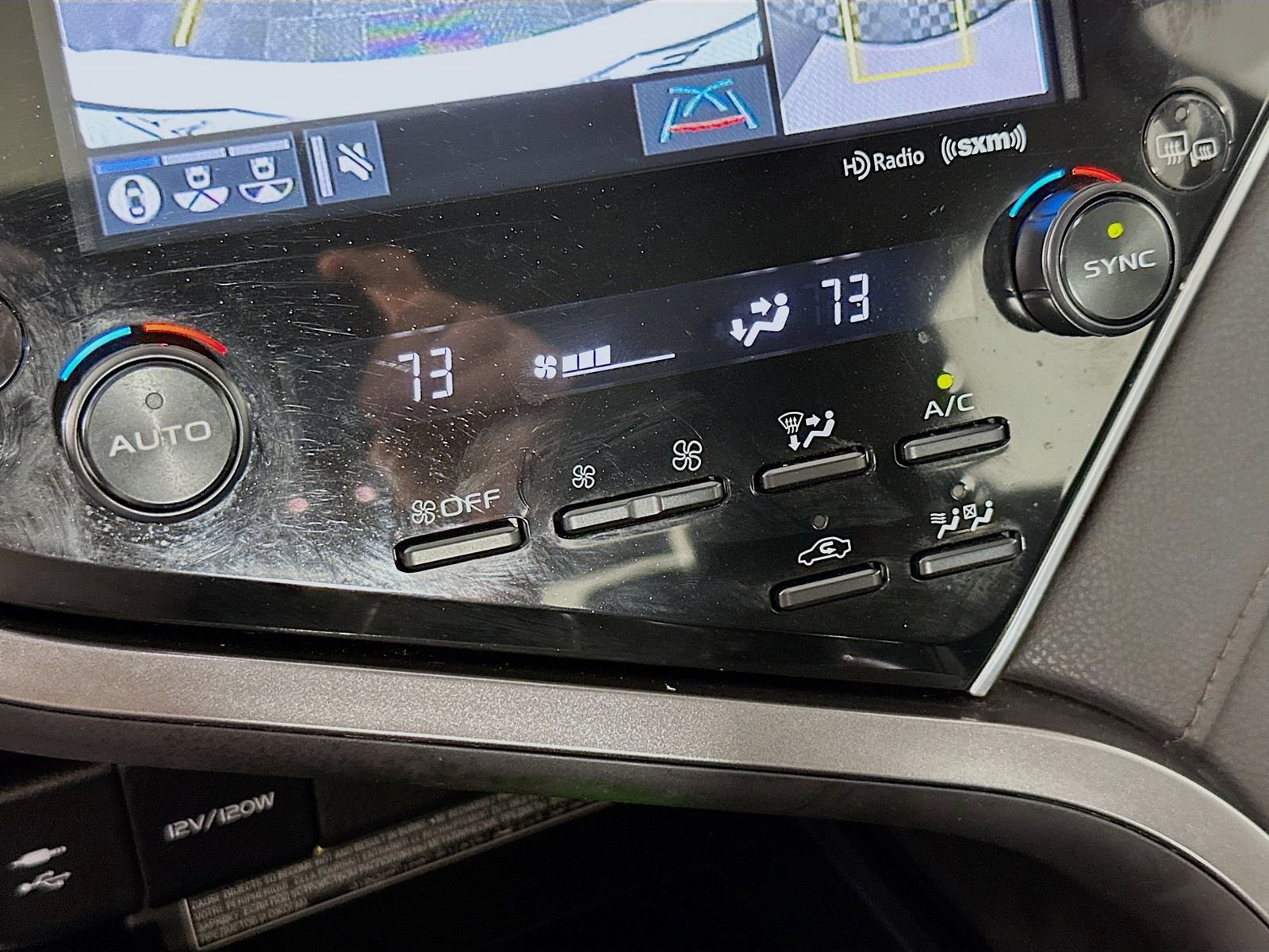 Used 2018 Toyota Camry XLE w/ Audio Package FWD image 15