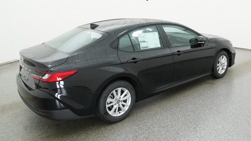 New 2026 Toyota Camry LE FWD image 5