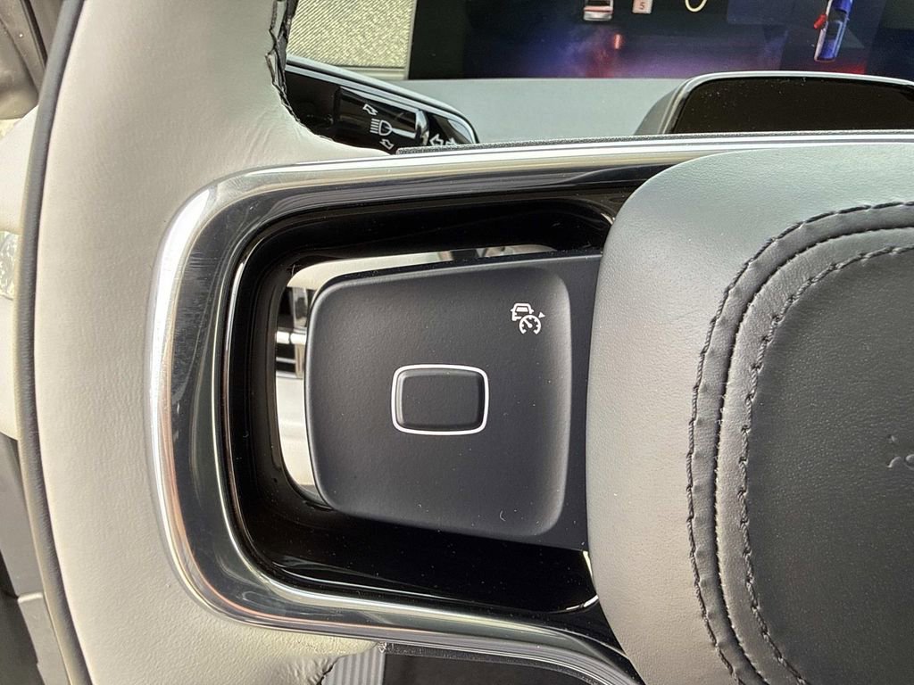 New 2026 Lincoln Navigator Reserve w/ Jet Appearance Package image 32