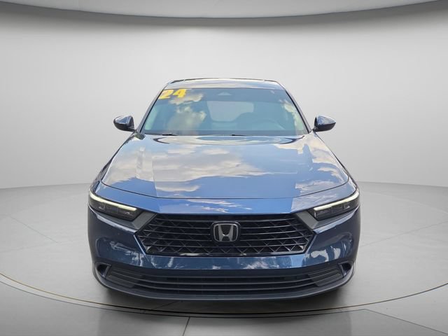 Used 2024 Honda Accord EX image 4