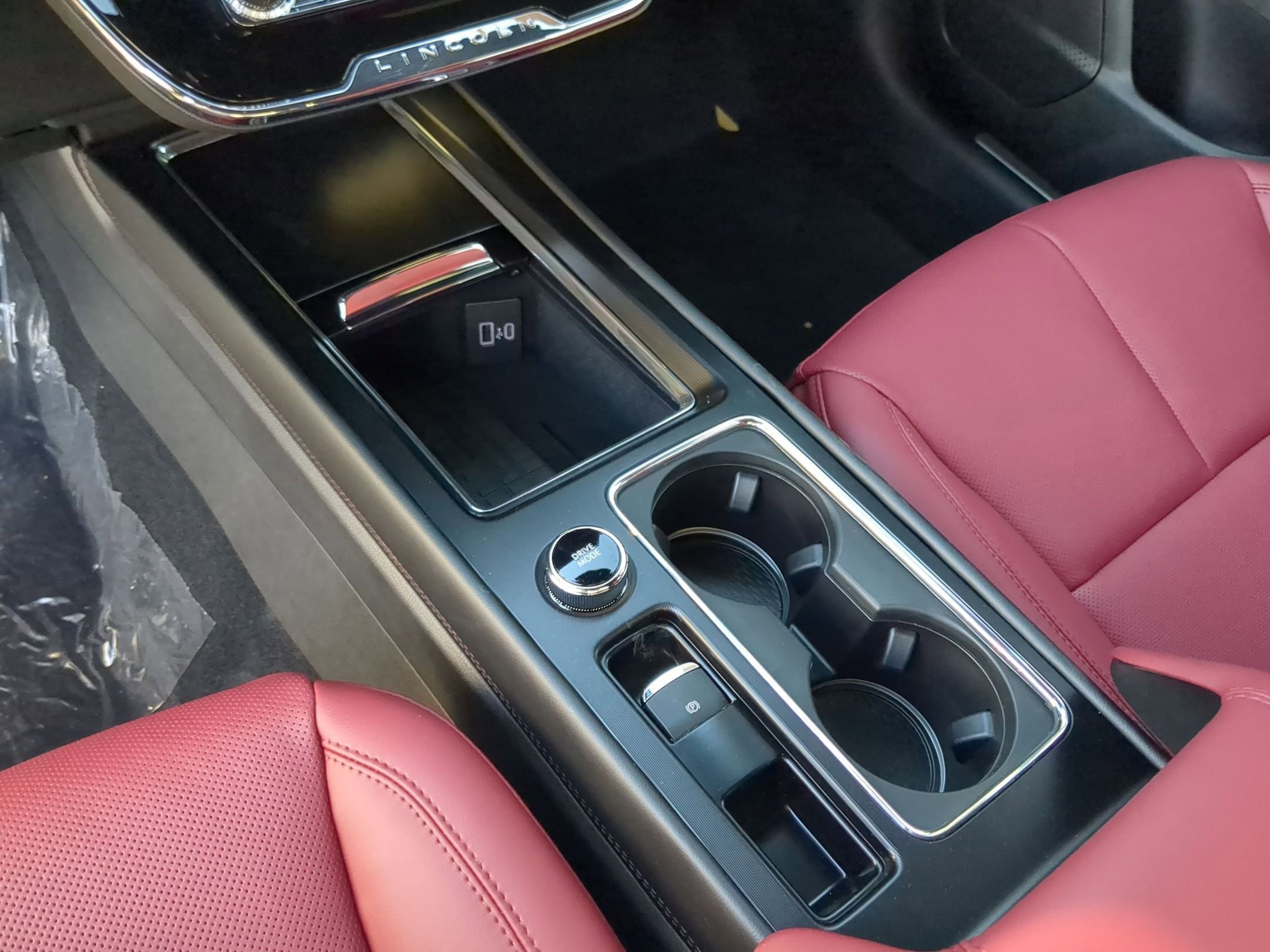 New 2026 Lincoln Corsair Reserve w/ Jet Appearance Package FWD image 20