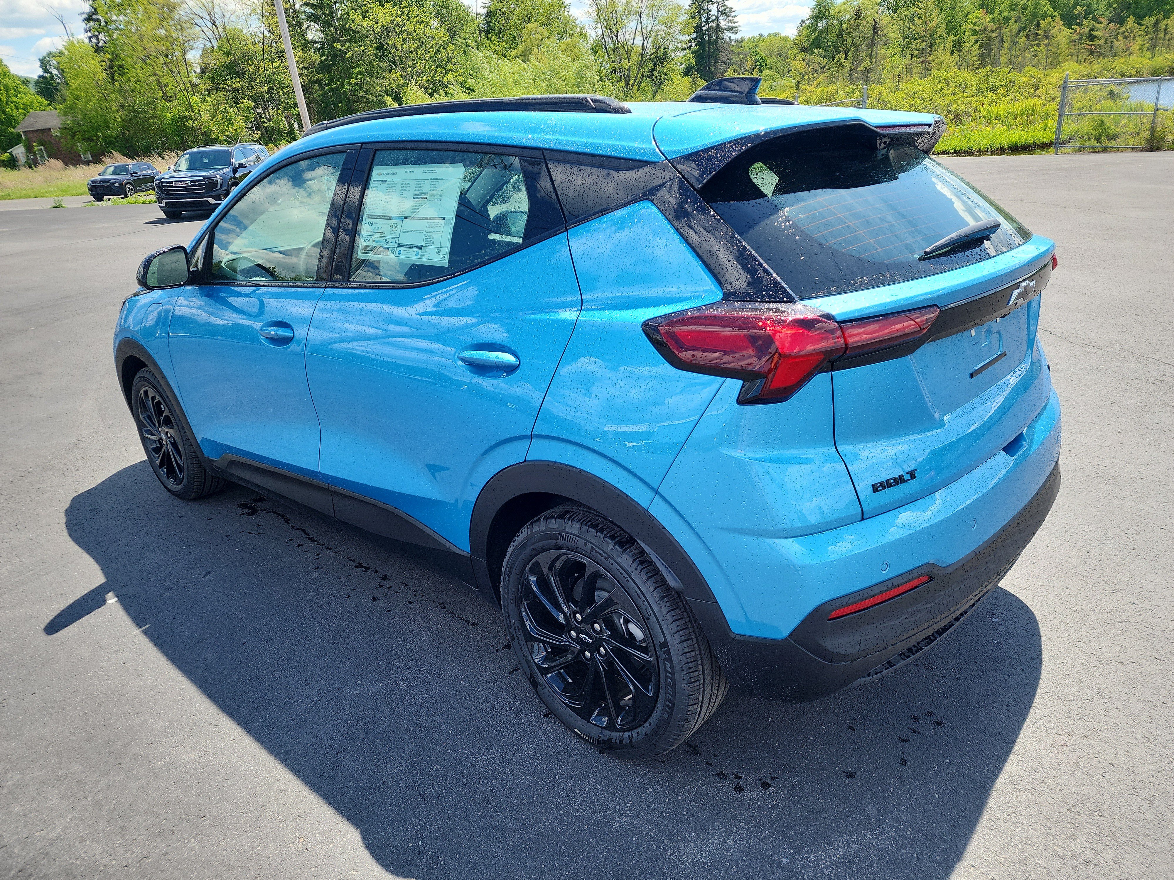 New 2027 Chevrolet Bolt RS w/ Technology Package FWD image 6