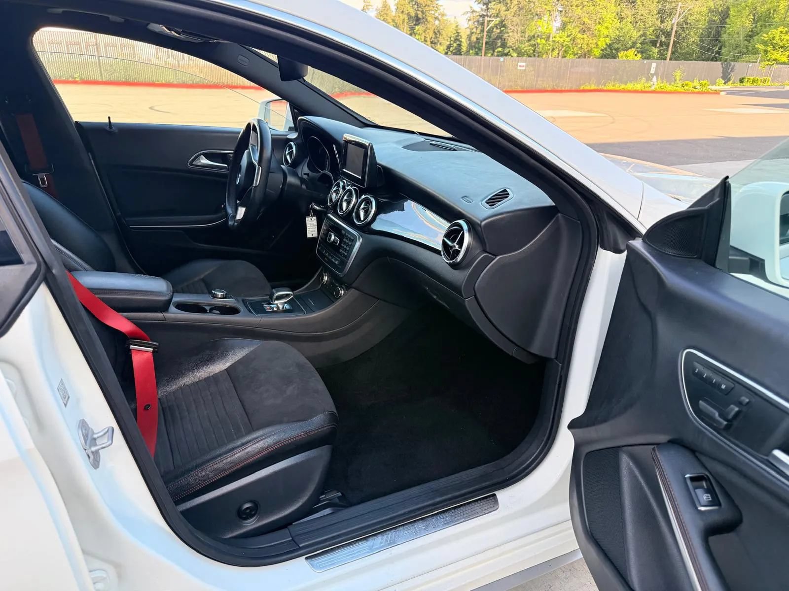 Used 2014 Mercedes-Benz CLA 45 AMG 4MATIC image 11