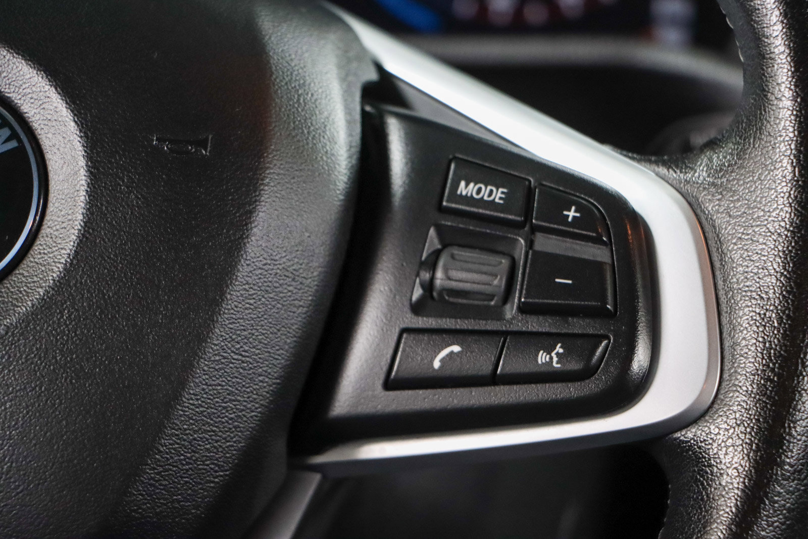 Used 2022 BMW X2 sDrive28i image 14