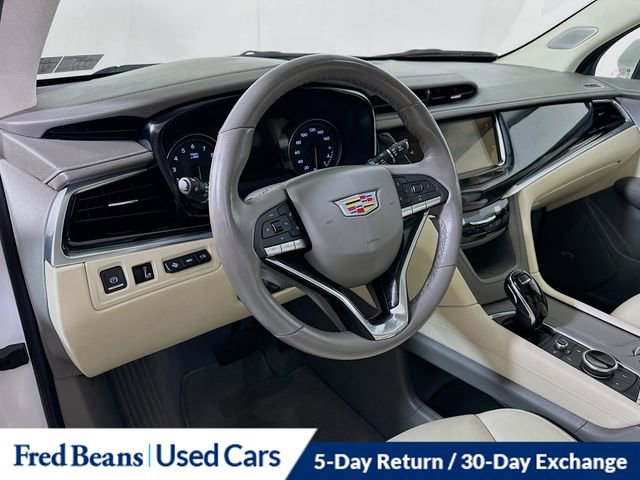 Used 2024 Cadillac XT6 Premium Luxury w/ Technology Package image 10