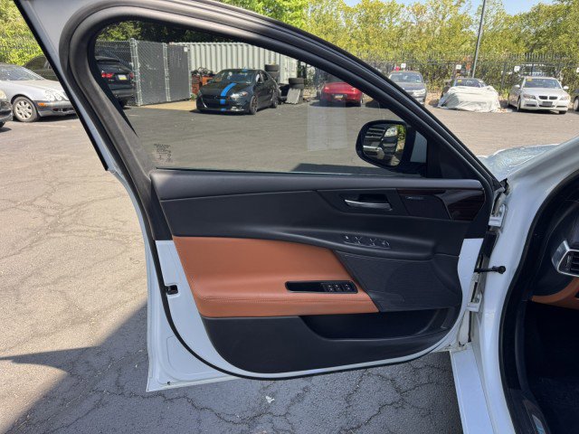 Used 2018 Jaguar XE Portfolio AWD/4WD image 18