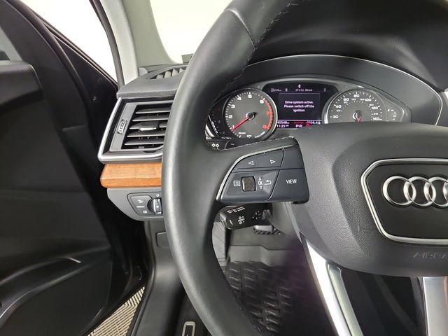 Used 2023 Audi Q5 2.0T Premium w/ Convenience Package AWD/4WD image 29