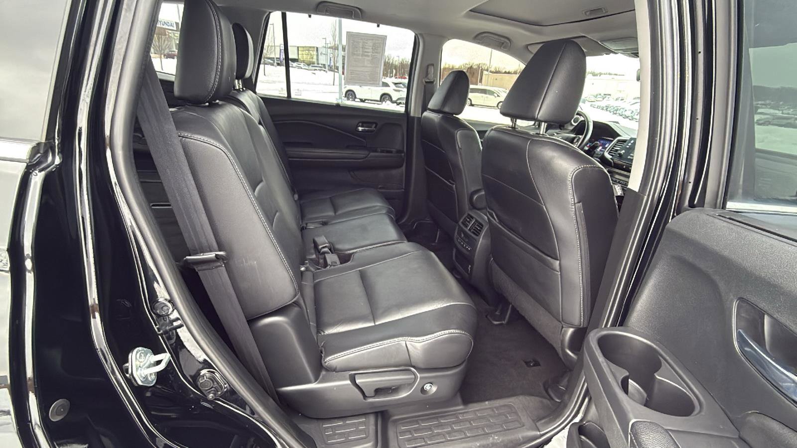 Used 2022 Honda Pilot Special Edition image 21