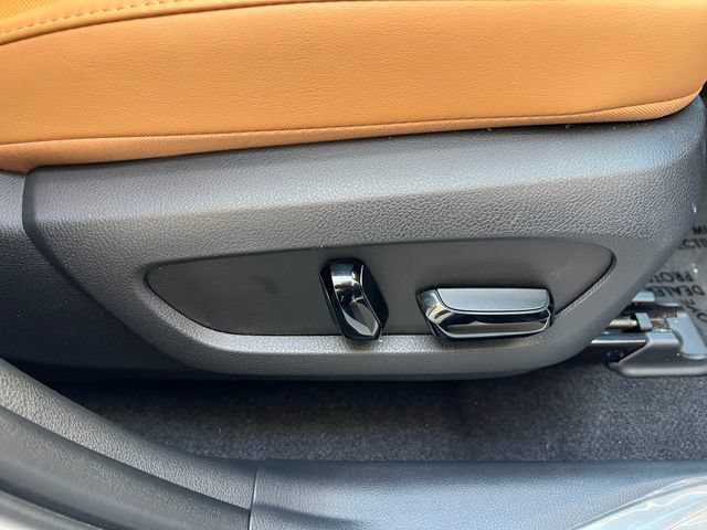 Used 2025 Lexus NX 250 FWD w/ Premium Package image 53