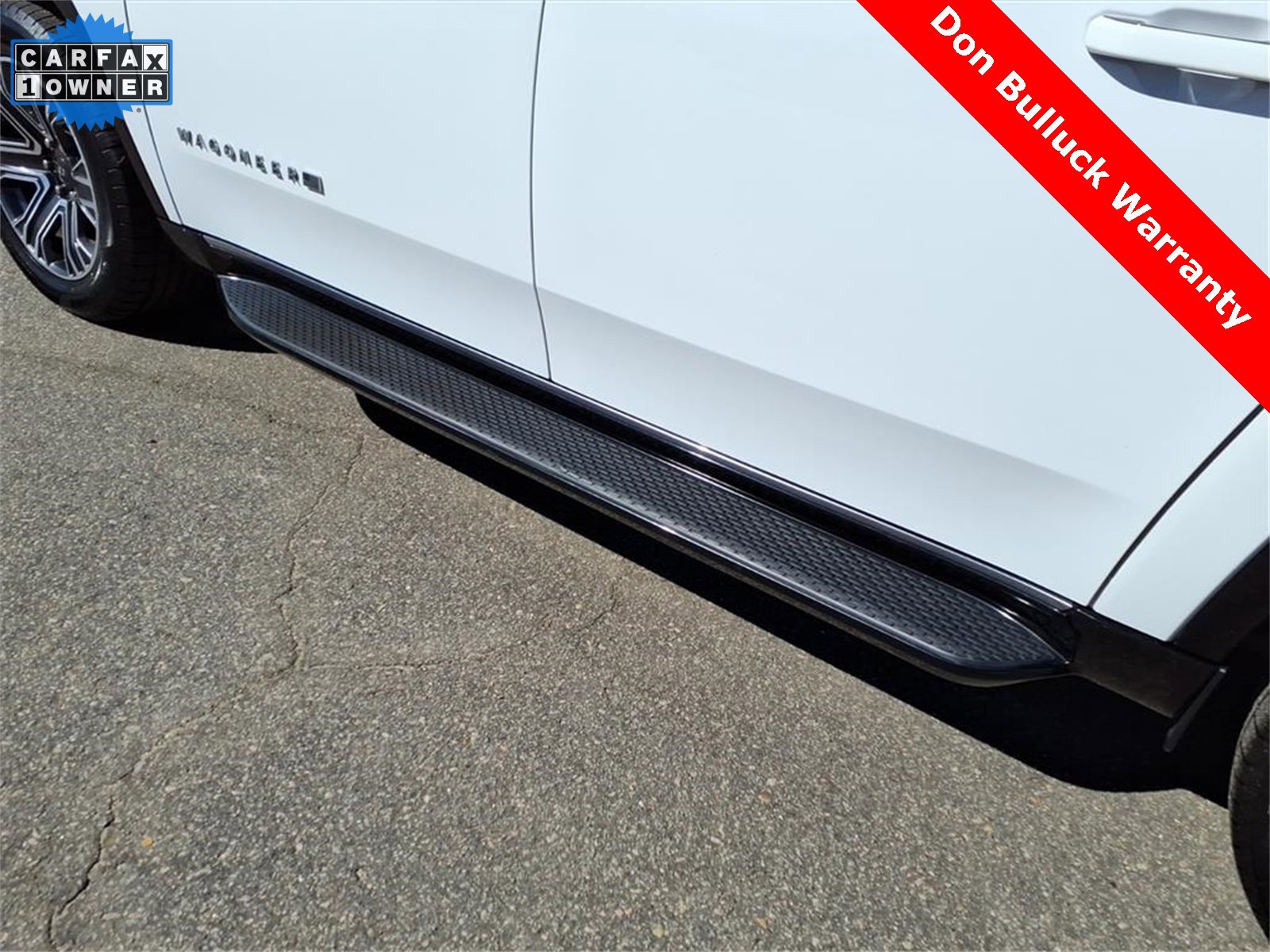 Used 2024 Jeep Wagoneer L Series II w/ Flexible Seating Group image 10