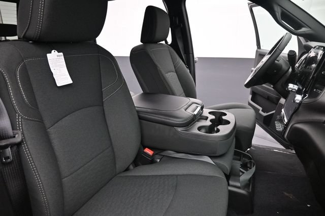 New 2026 RAM 3500 Tradesman AWD/4WD image 18
