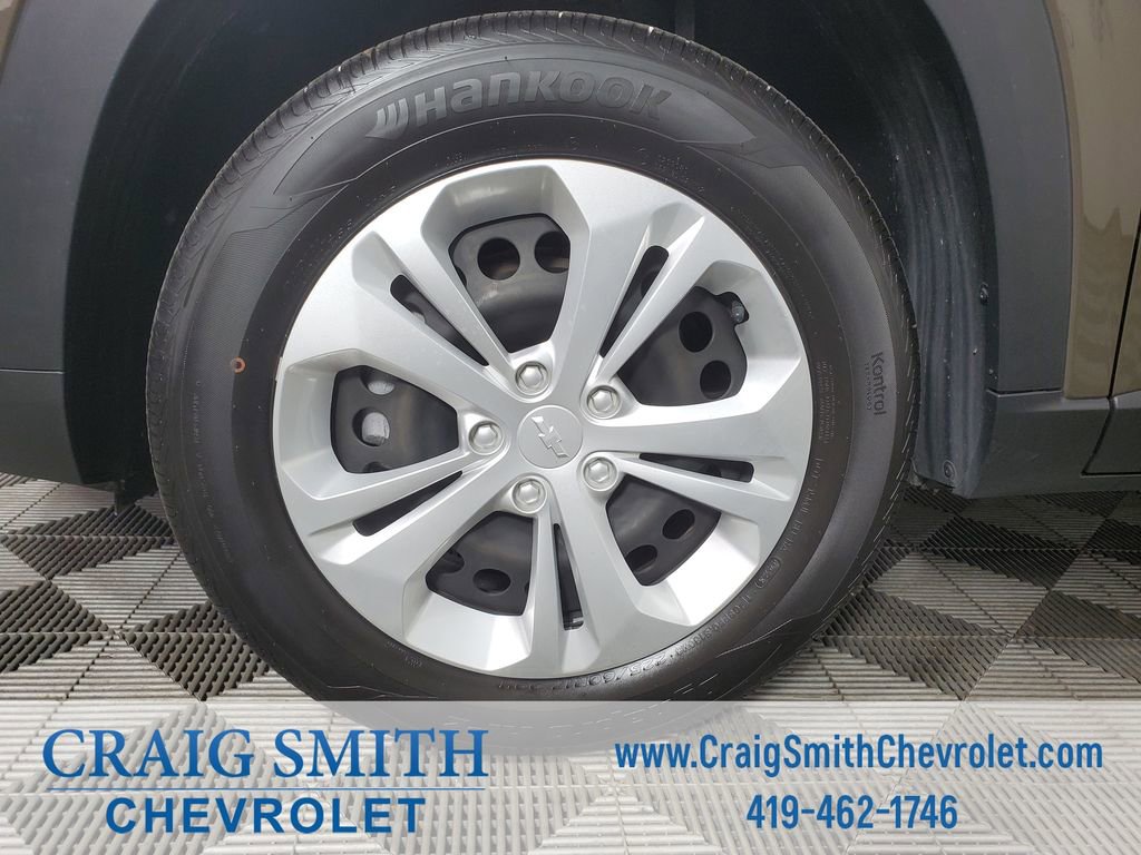 Used 2024 Chevrolet Trax LS FWD image 27