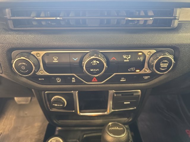 Used 2024 Jeep Gladiator Sport AWD/4WD image 24