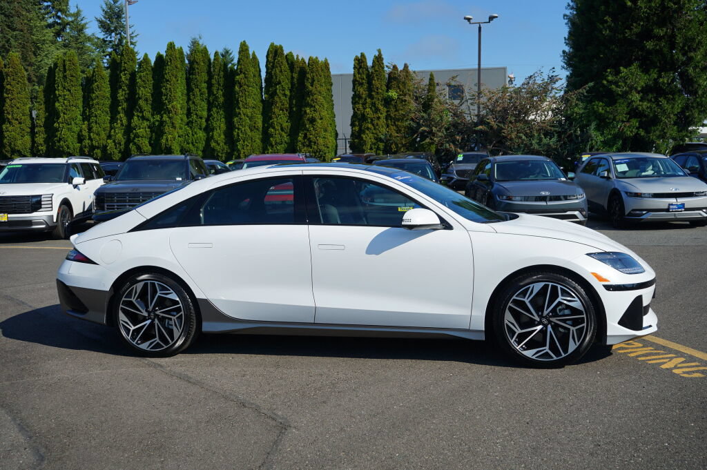 Certified 2023 Hyundai Ioniq 6 Limited w/ Cargo Package RWD image 5