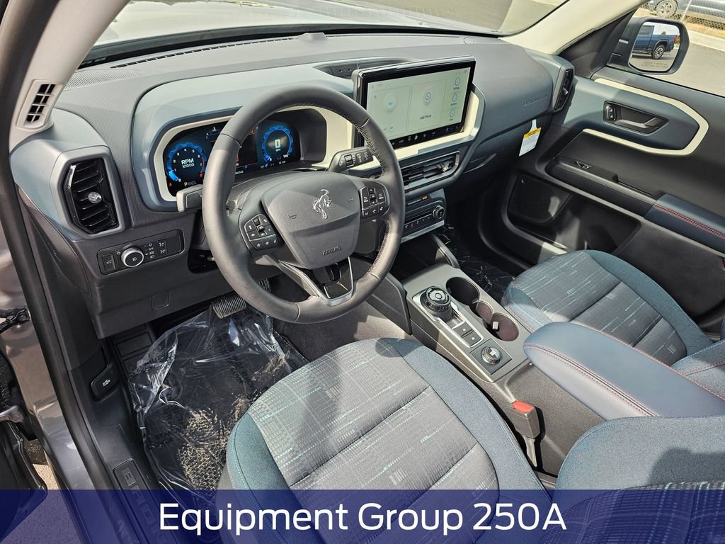 New 2025 Ford Bronco Sport Heritage w/ Convenience Package AWD/4WD image 2