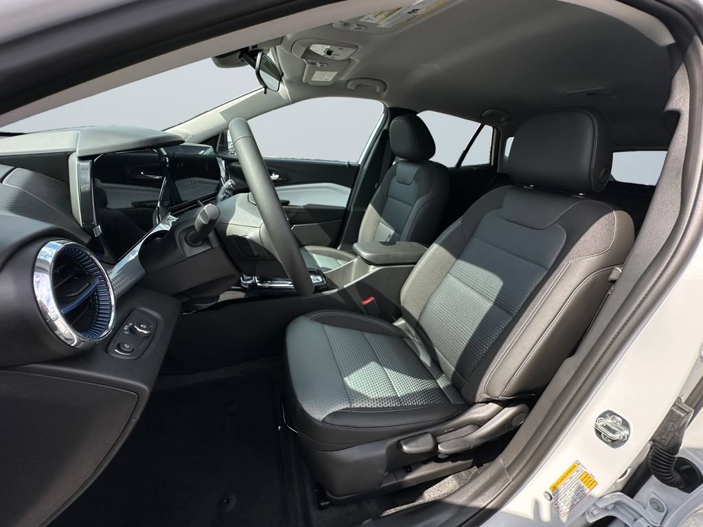 New 2026 Chevrolet Trax LT w/ Driver Confidence Package FWD image 9