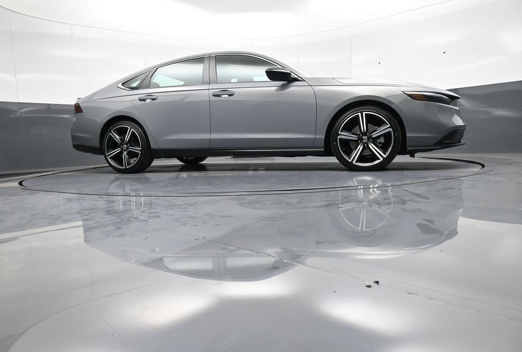 Certified 2024 Honda Accord Sport image 15