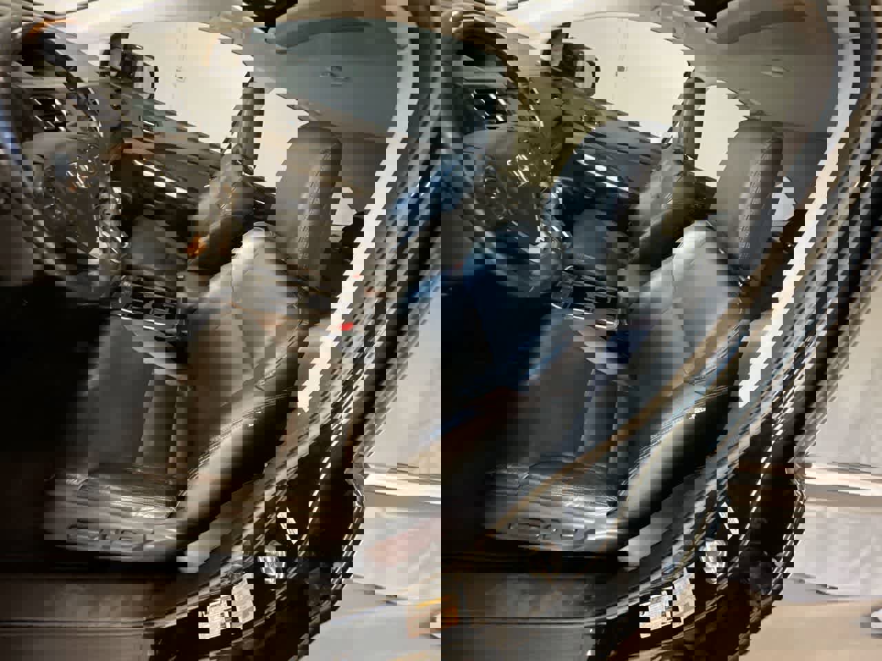 Used 2016 Honda CR-V Touring image 11