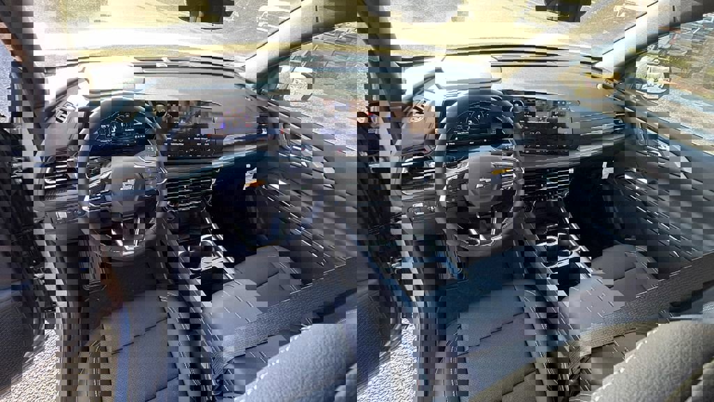 New 2026 Chevrolet Traverse LT w/ Sun and Wheel Package image 19