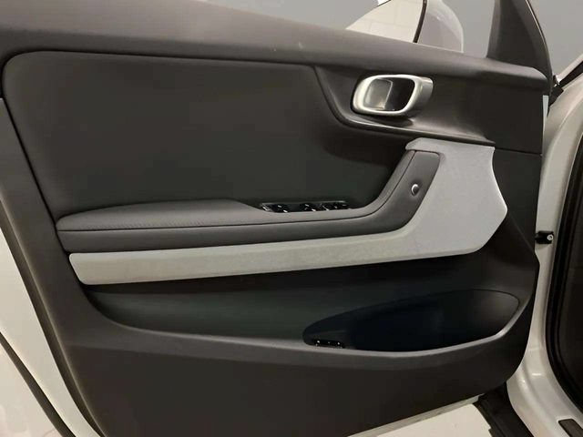 Used 2023 Polestar Polestar 2 AWD/4WD image 28