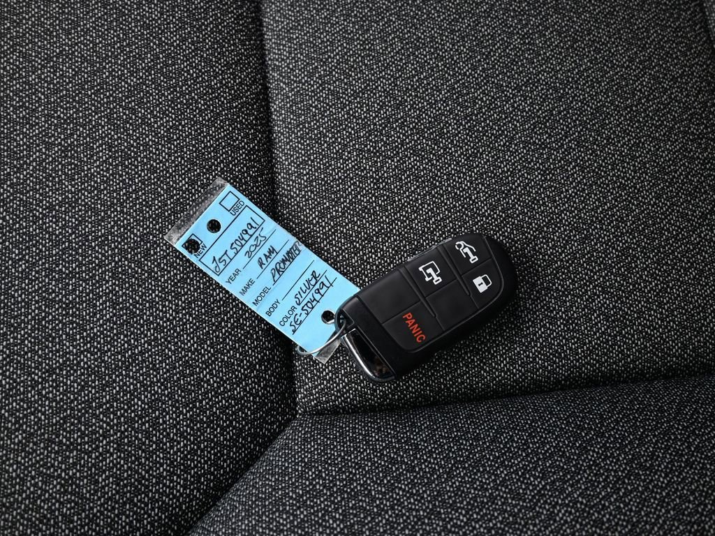 Used 2025 RAM ProMaster 1500 FWD image 18