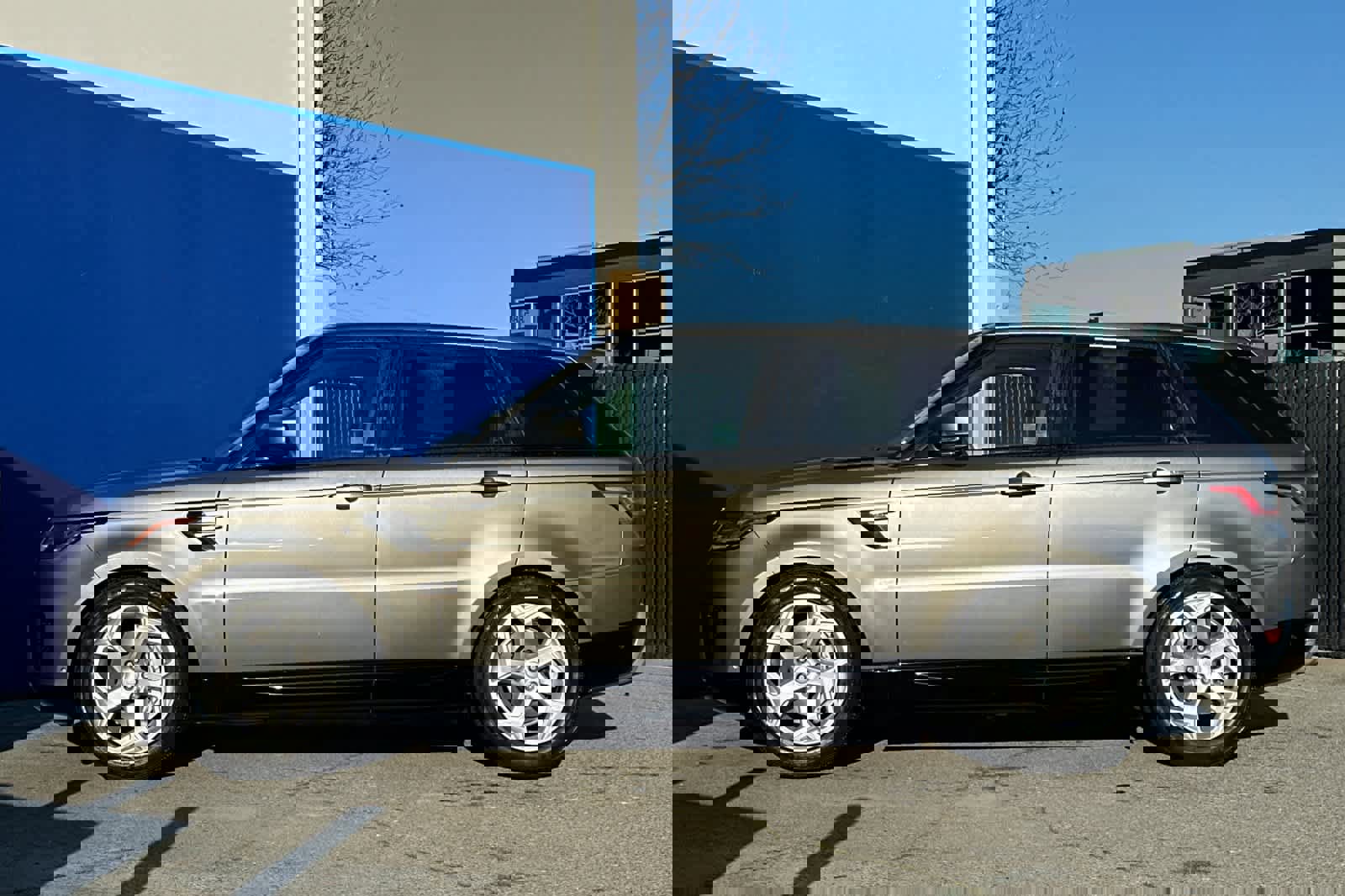 Used 2019 Land Rover Range Rover Sport HSE image 6