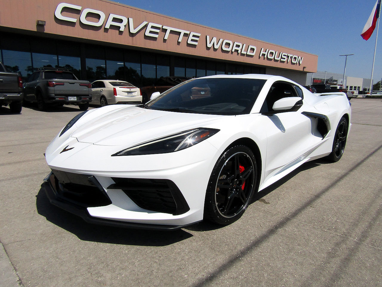 Used 2022 Chevrolet Corvette Stingray Preferred Cpe w/ 2LT RWD image 1