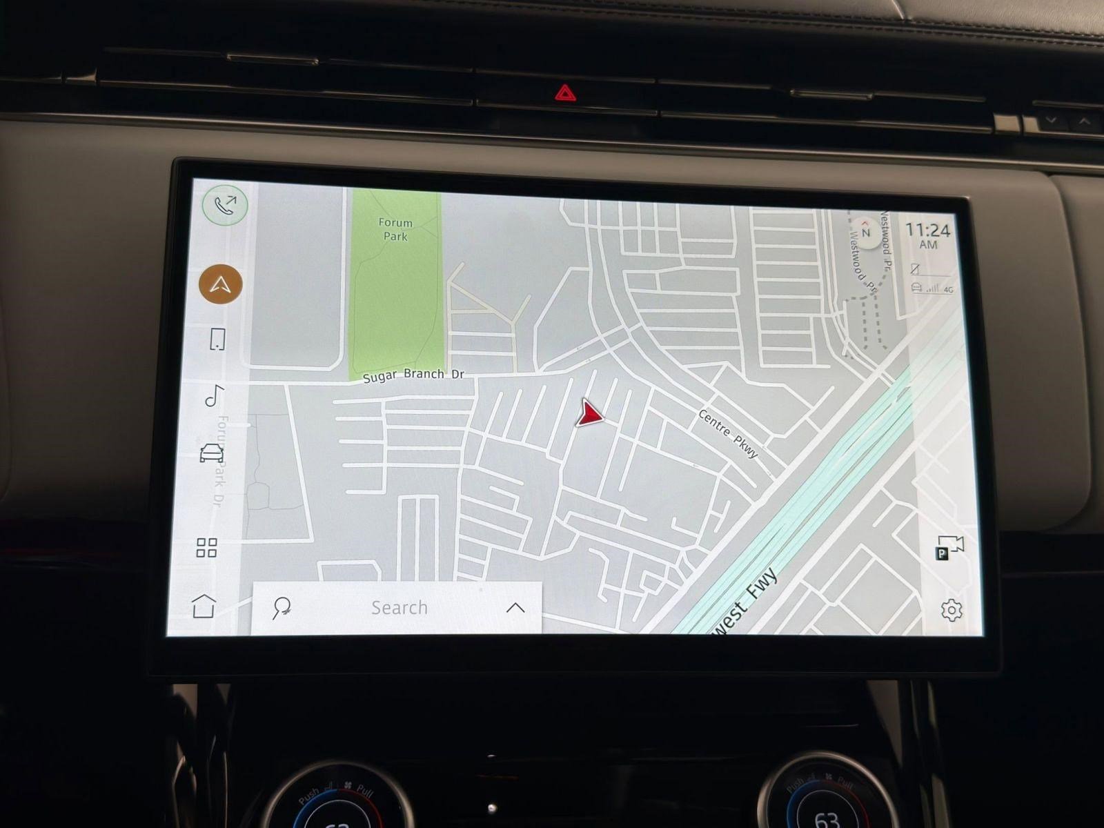 Used 2023 Land Rover Range Rover Sport SE Dynamic image 25