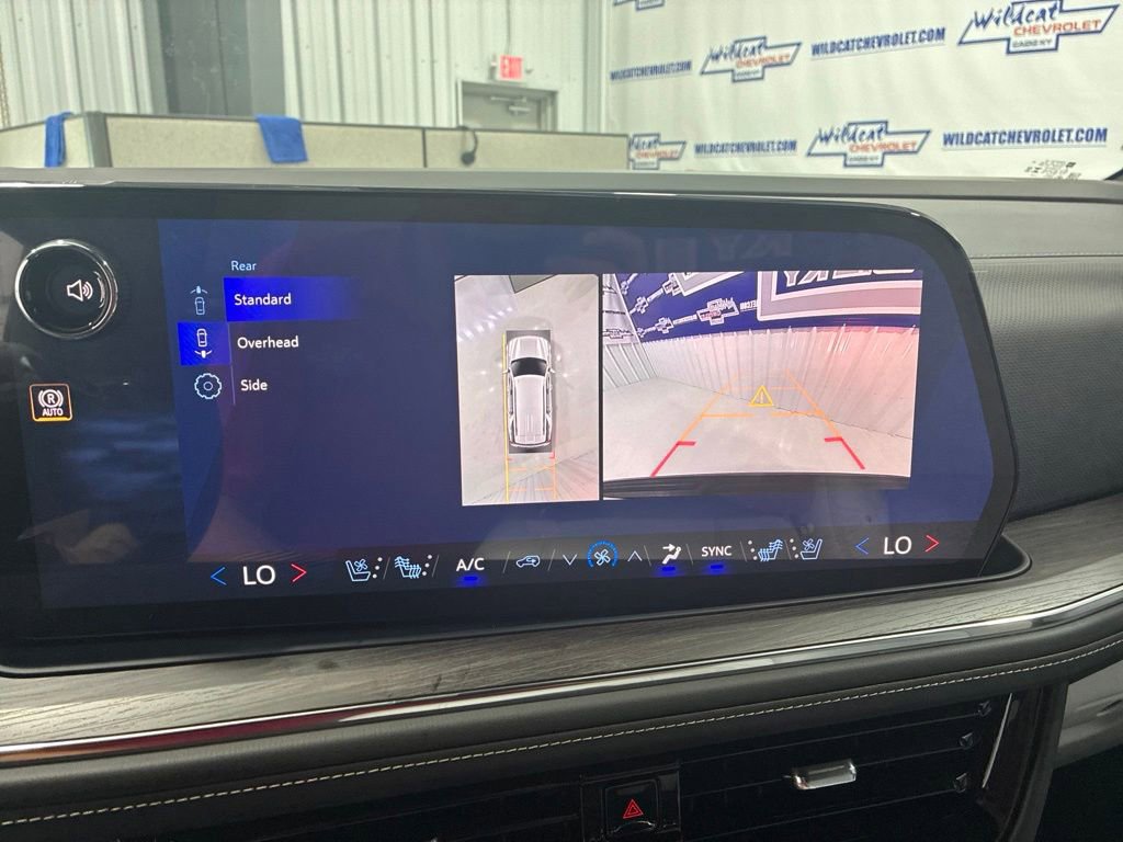 New 2026 Chevrolet Tahoe Premier AWD/4WD image 32