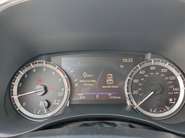 Used 2023 Toyota Highlander XLE image 11