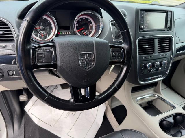 Used 2020 Dodge Grand Caravan SXT FWD image 23