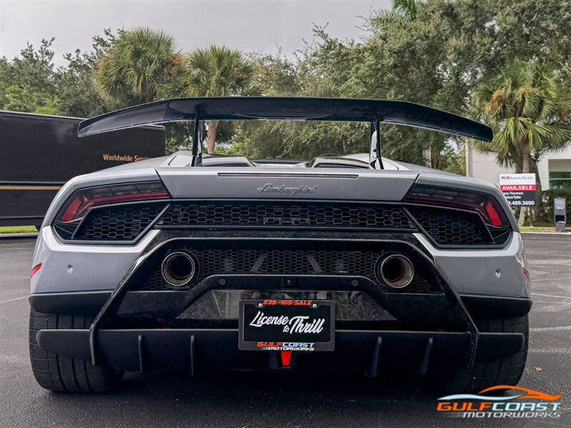 Used 2019 Lamborghini Huracan Performante AWD/4WD image 53
