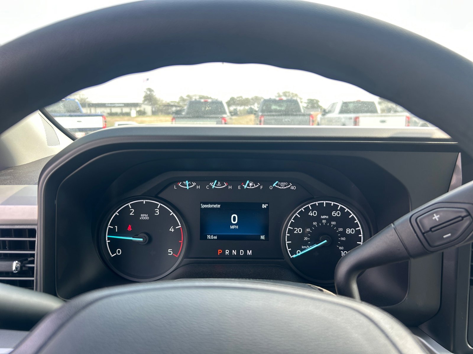 New 2026 Ford F550 4x4 Crew Cab image 15