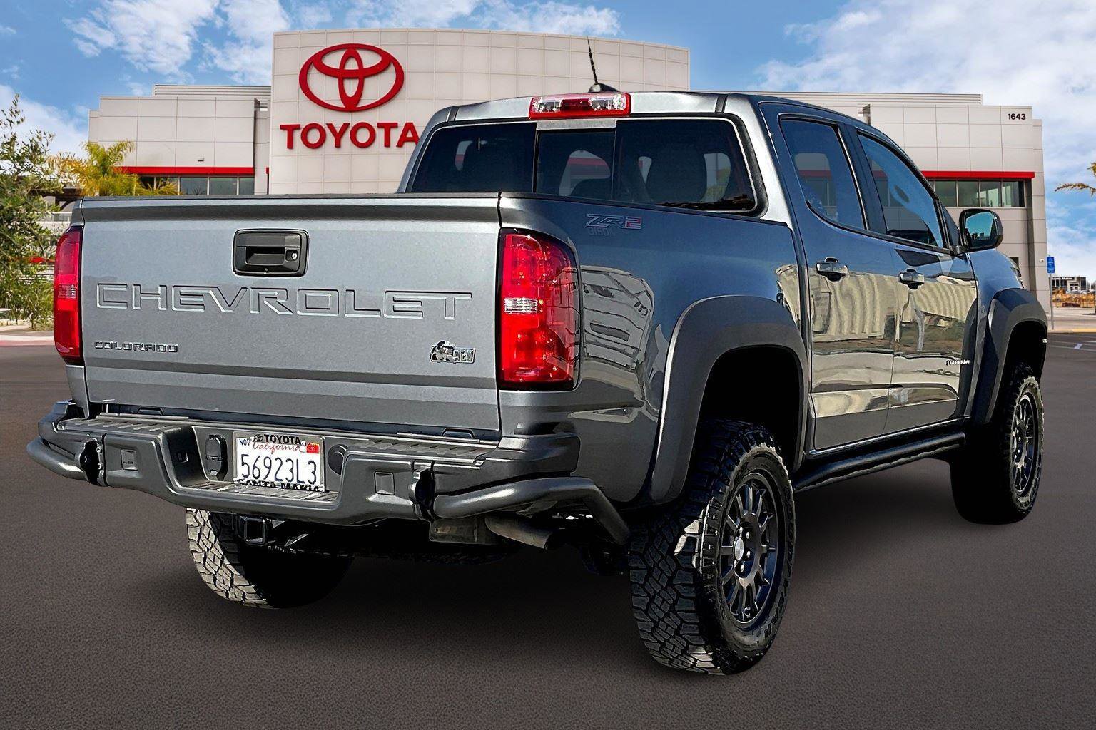 Used 2022 Chevrolet Colorado ZR2 w/ Colorado ZR2 Bison Edition image 12