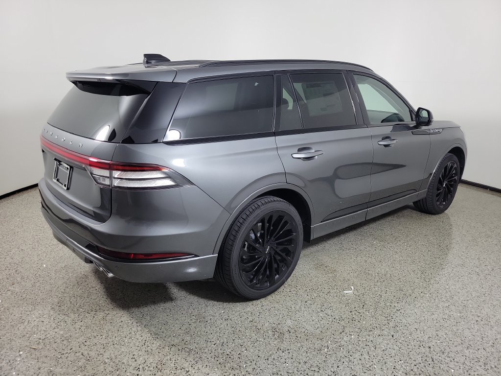 New 2027 Lincoln Aviator Reserve w/ Luxury Package AWD/4WD image 4