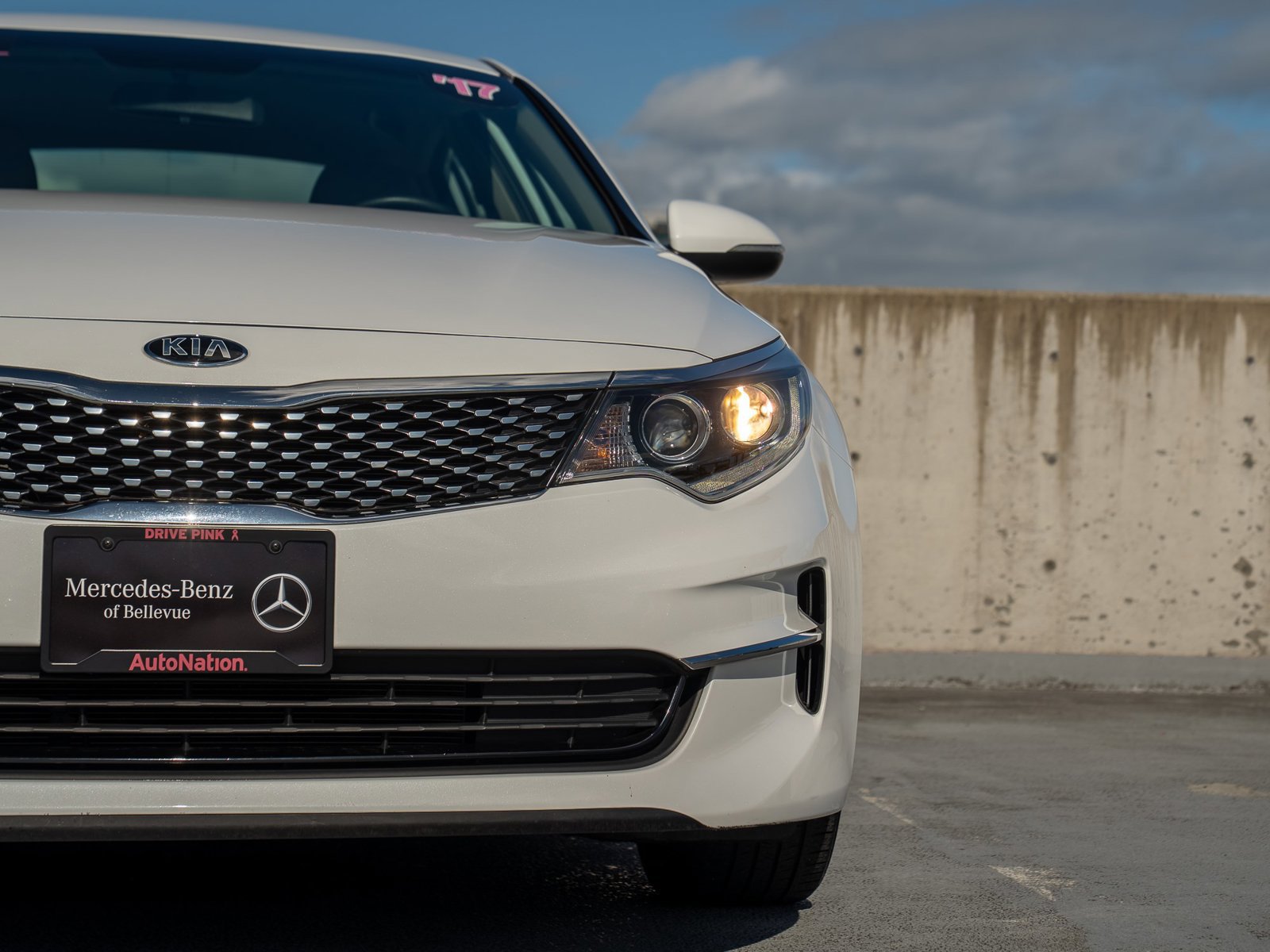 Used 2017 Kia Optima EX FWD image 8