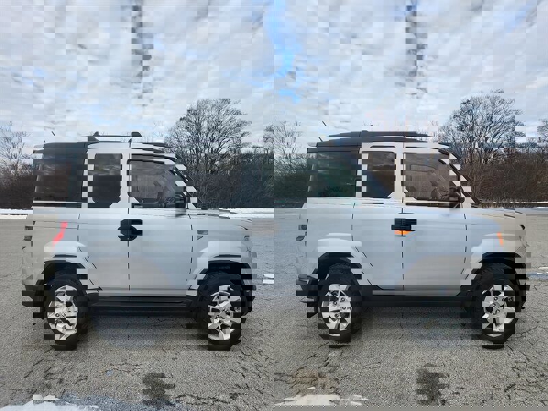 Used 2011 Honda Element EX image 6